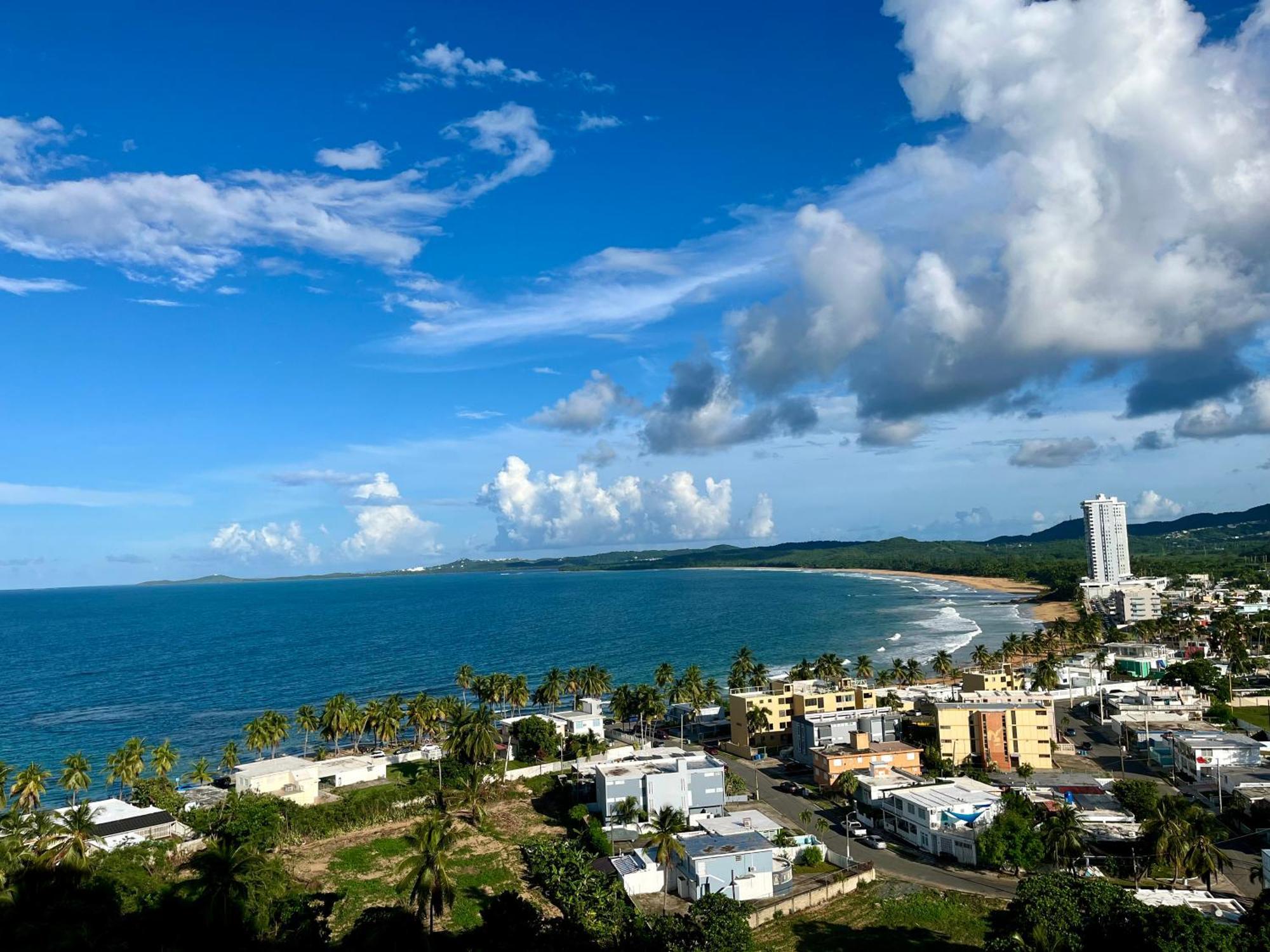 Beachfront Condo At Costa Azul Luquillo Bagian luar foto