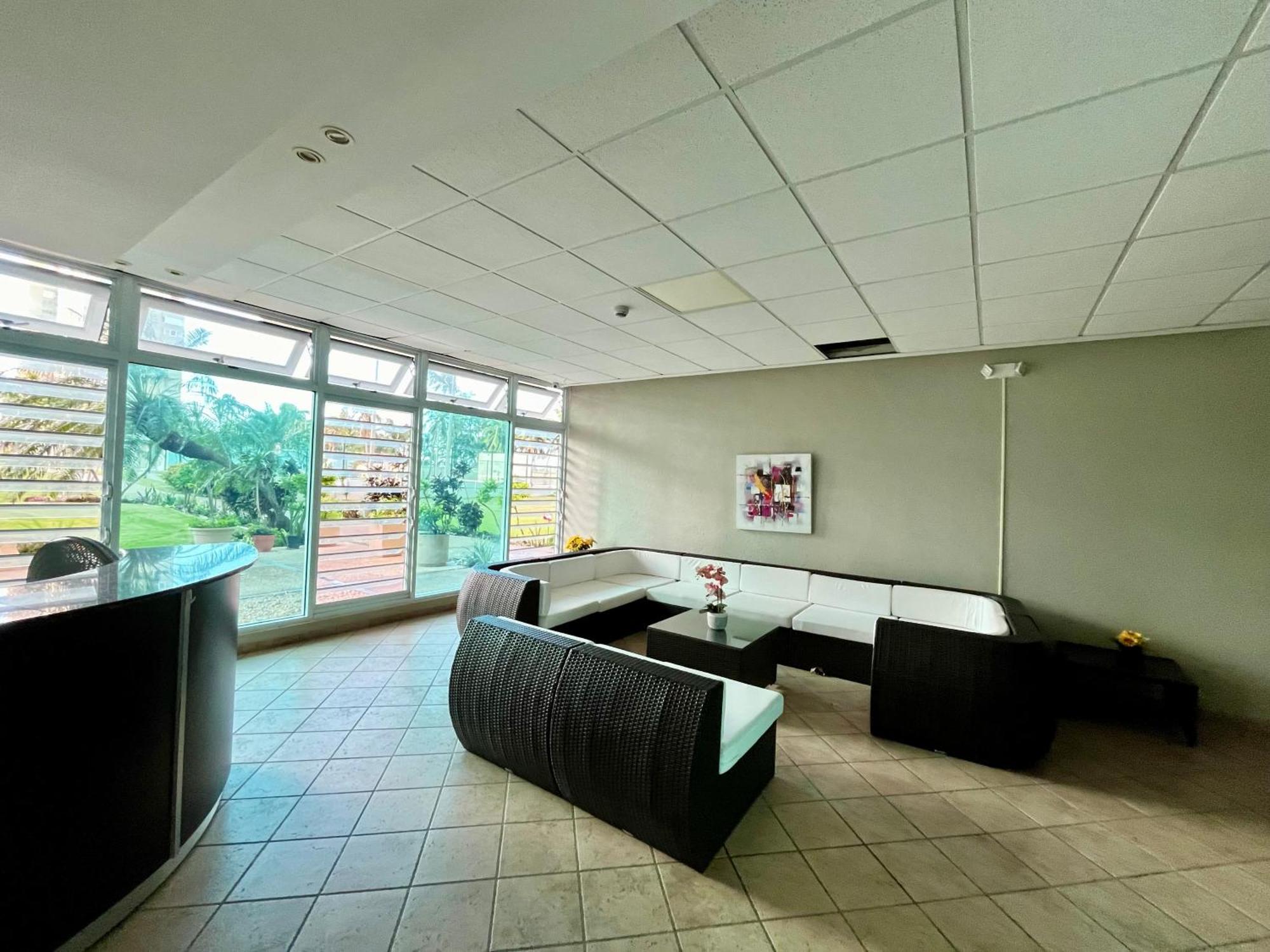 Beachfront Condo At Costa Azul Luquillo Bagian luar foto